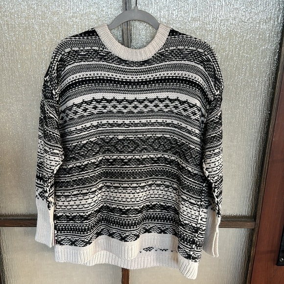 Nude
Fair Isle Oversize Sweater size Eruo 42 or US Large - Picture 4 of 10
